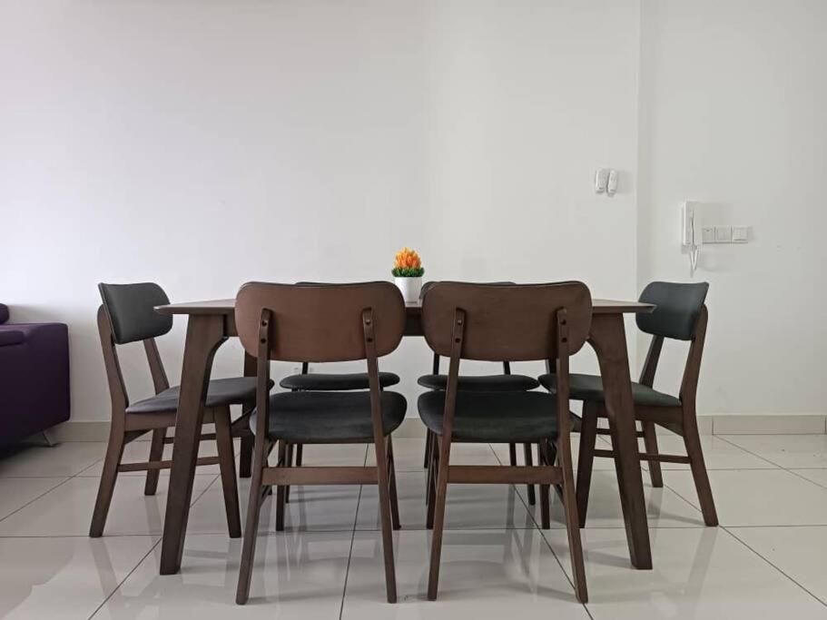 One Tebrau By Antlerzone Leilighet Johor Bahru Eksteriør bilde